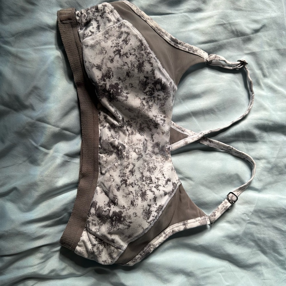 Lole sports bra